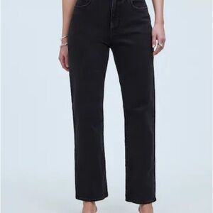 Madewell Women's Curvy Black 90s Straight Leg Jeans